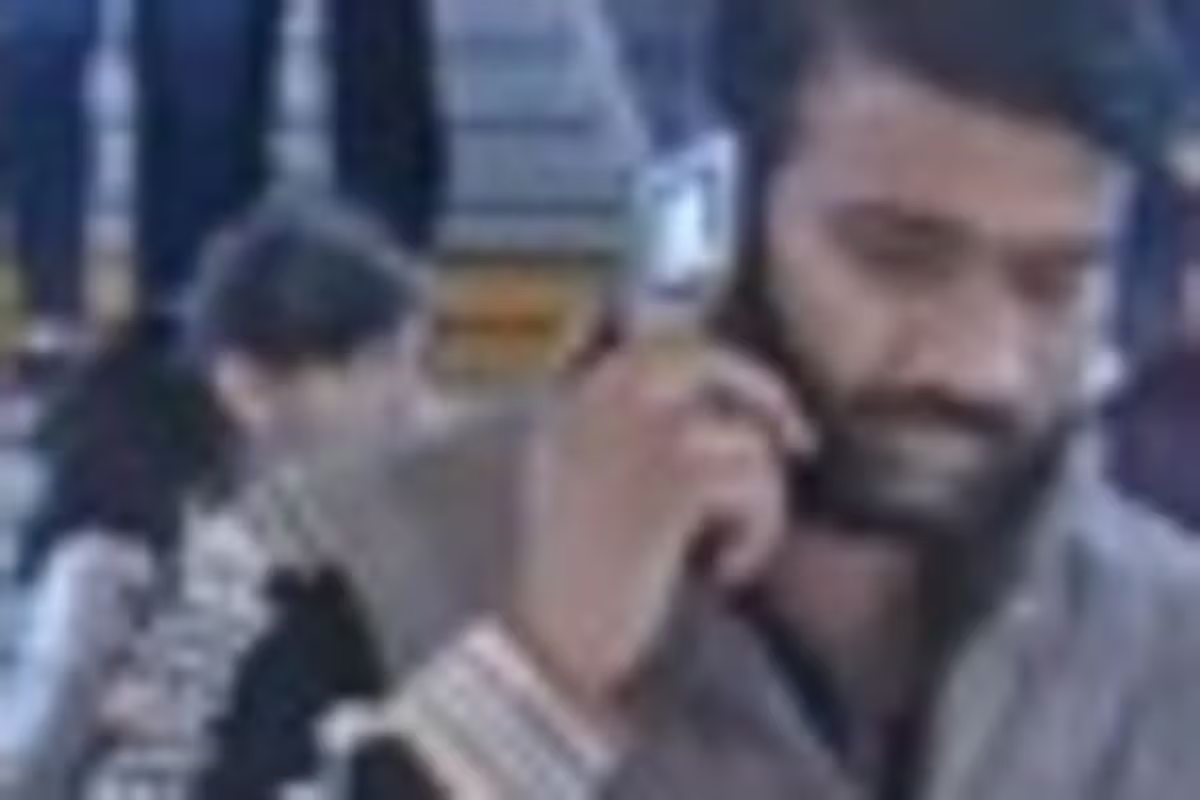 Hunt for suspect after man sexually assaulted on Elizabeth line at rush hour