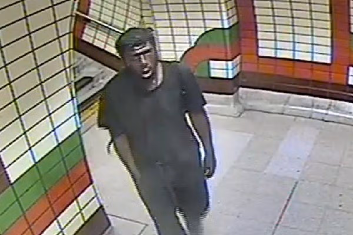 Police release image after attempted rape on Bakerloo line as woman 'dragged to the floor'