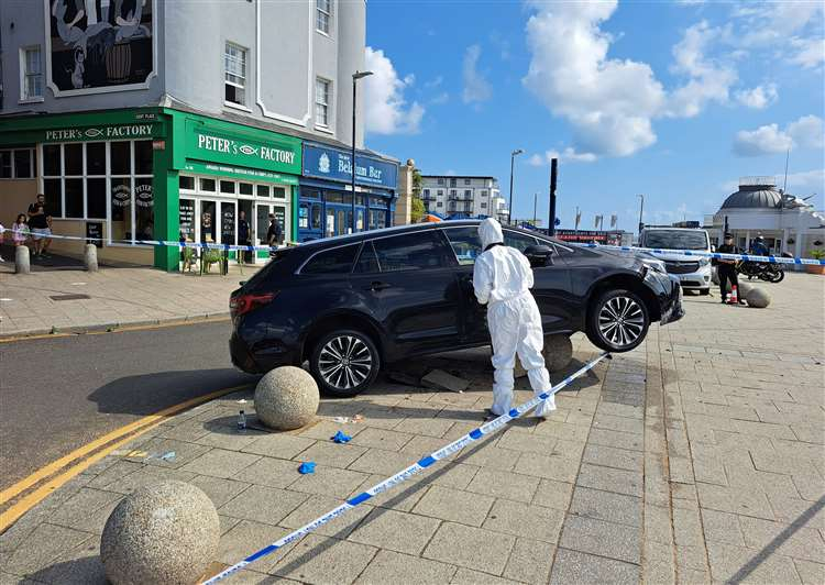 Murder investigation launched after man dies in seafont stabbing in Ramsgate