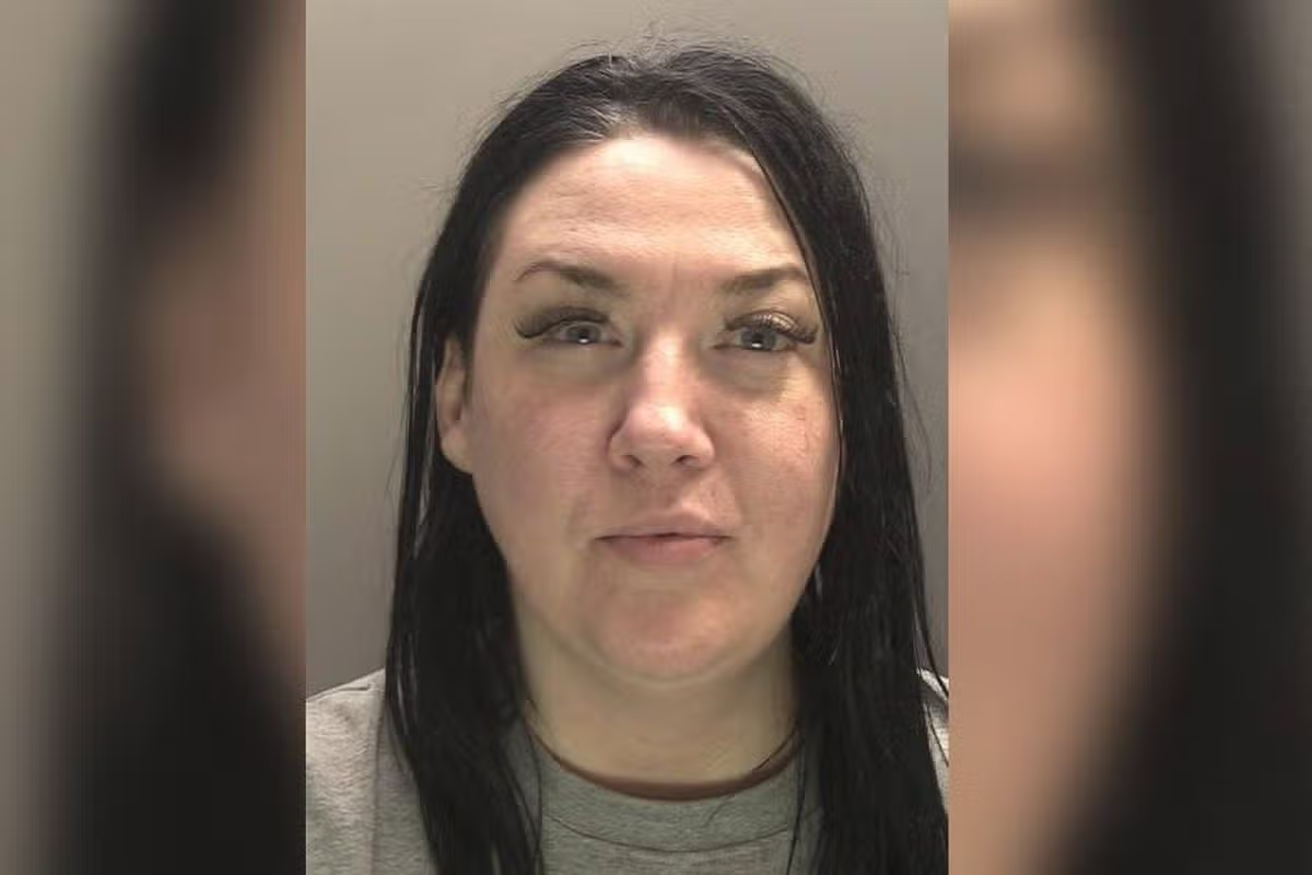 'I'm getting stabbed. F*** off. Help me, please. I've done nothing wrong. Please, I am getting stabbed'