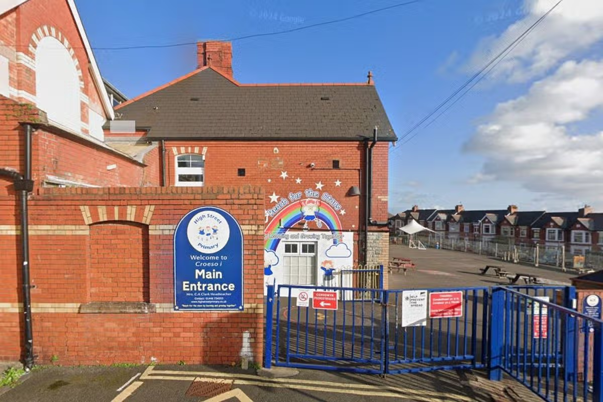 Strike announced at Barry primary school with two-day walko